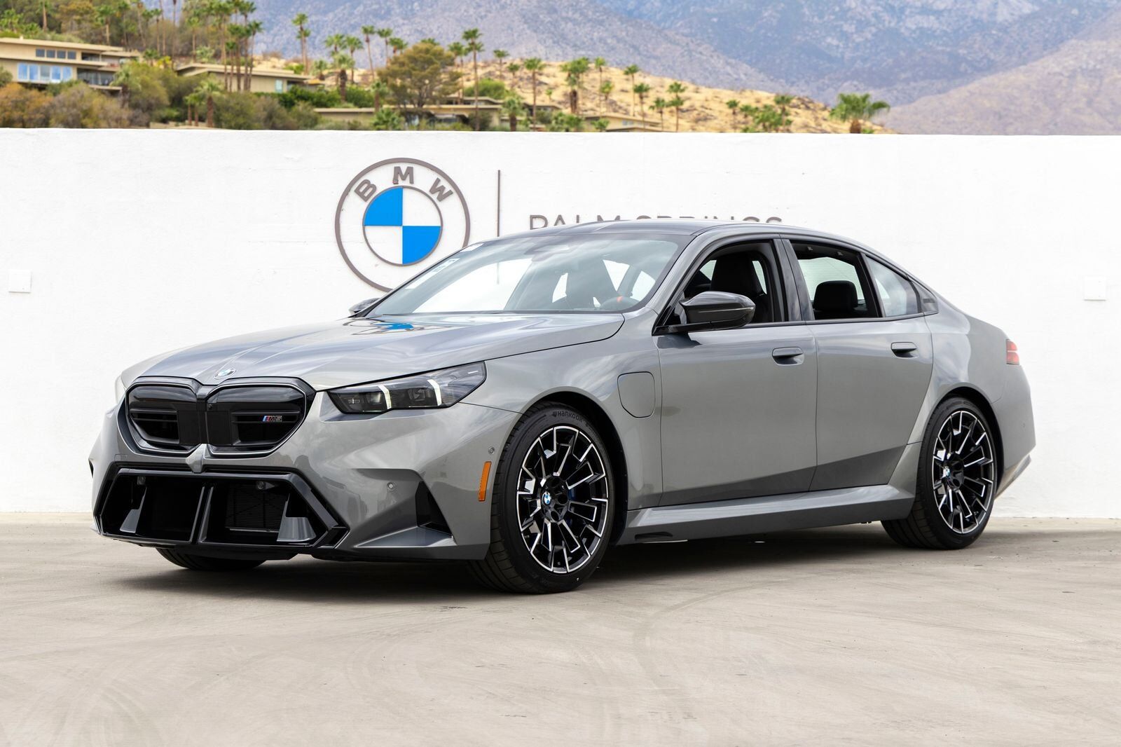 2027 BMW M5