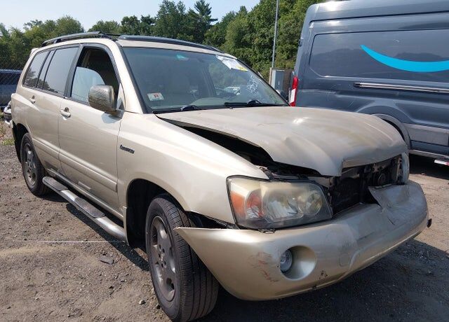 2005 TOYOTA Highlander