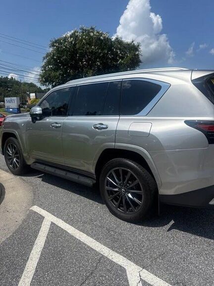 2026 LEXUS LX