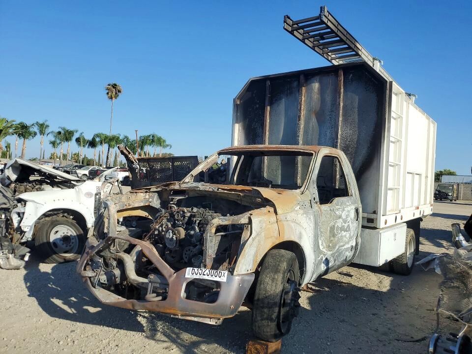 2016 FORD F-550