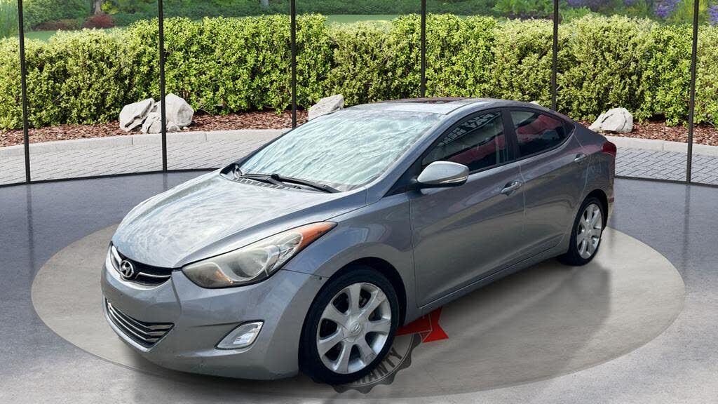 2011 HYUNDAI Elantra