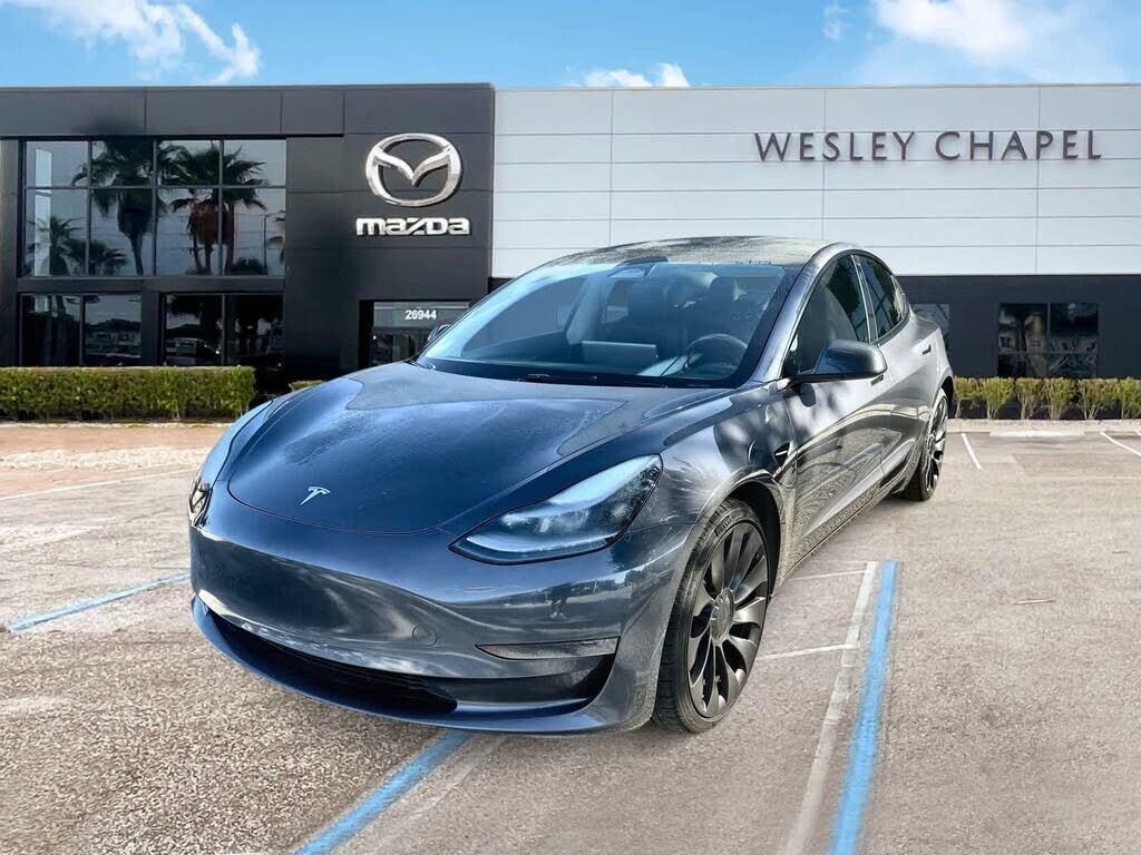 2023 TESLA Model 3