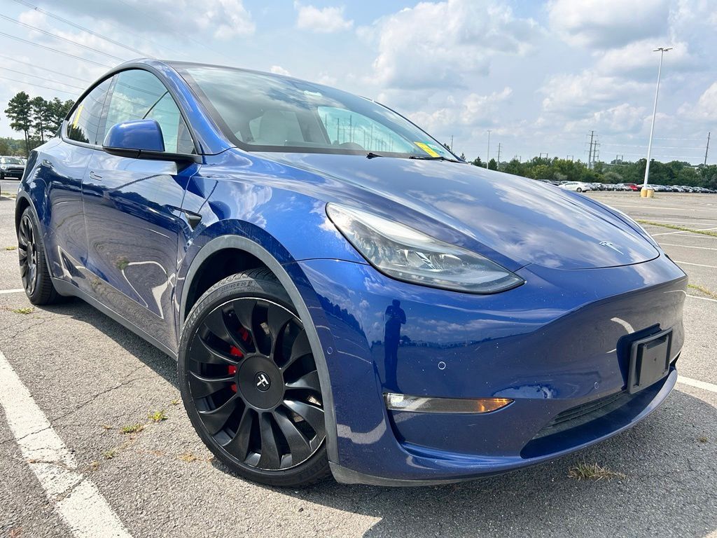 2021 TESLA Model Y