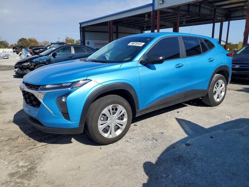 2025 CHEVROLET Trax