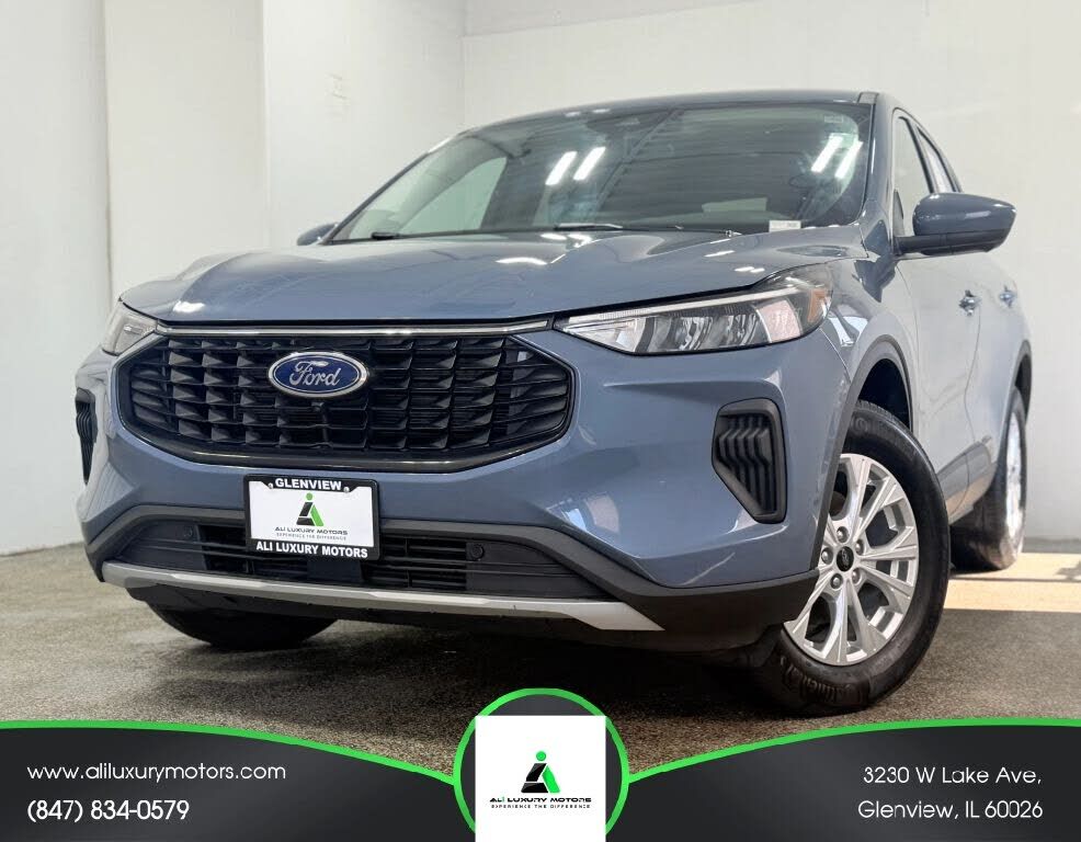 2024 FORD Escape