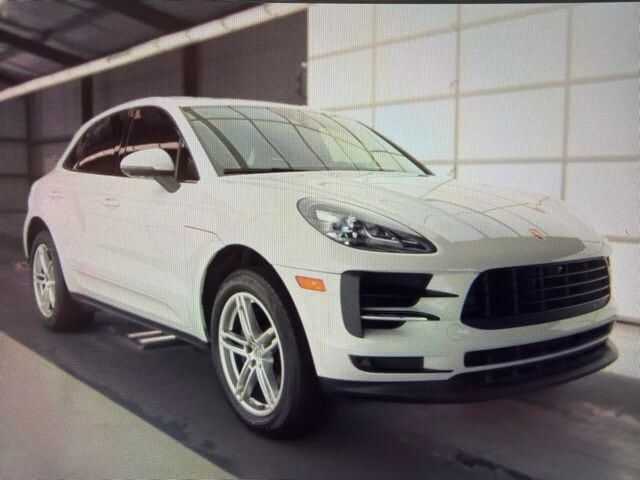 2021 PORSCHE Macan