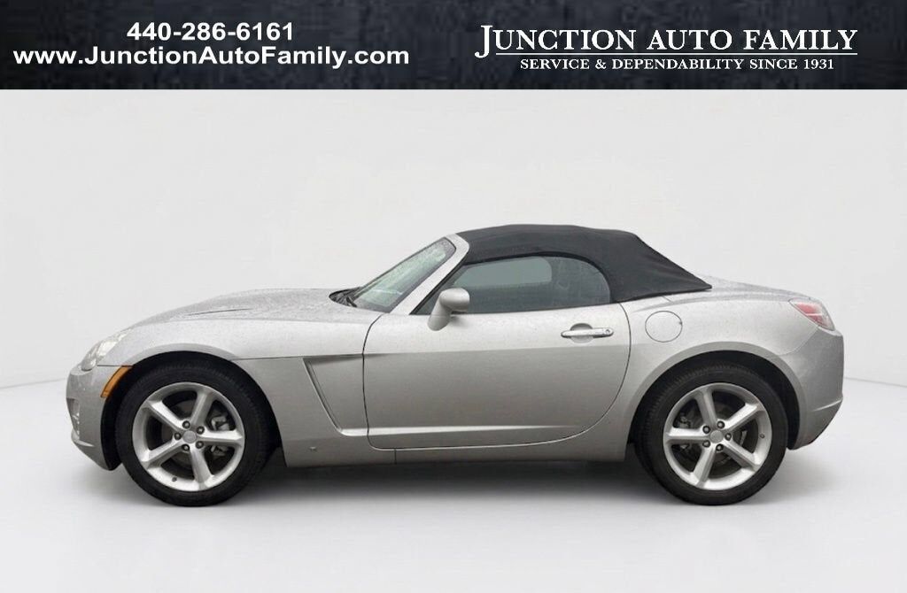 2009 SATURN Sky