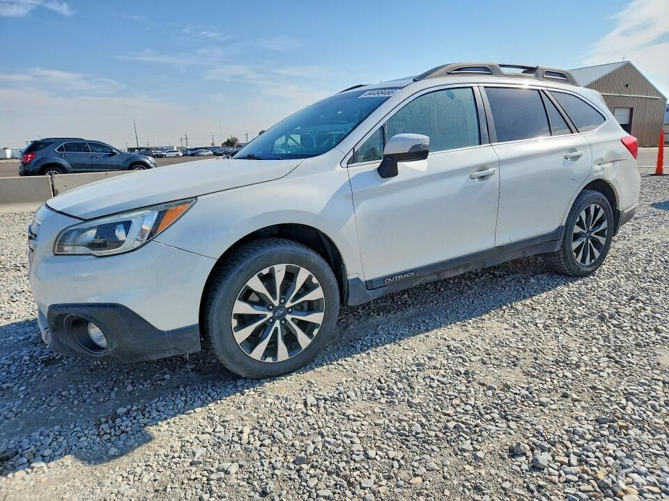 2015 SUBARU Outback
