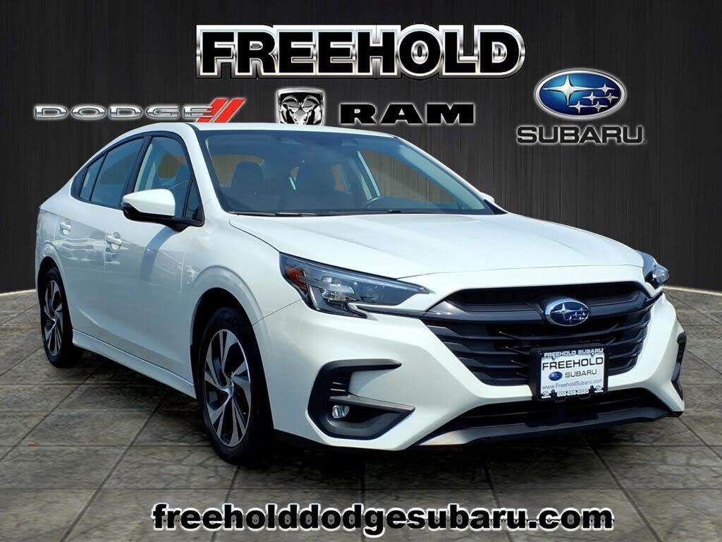 2024 SUBARU Legacy