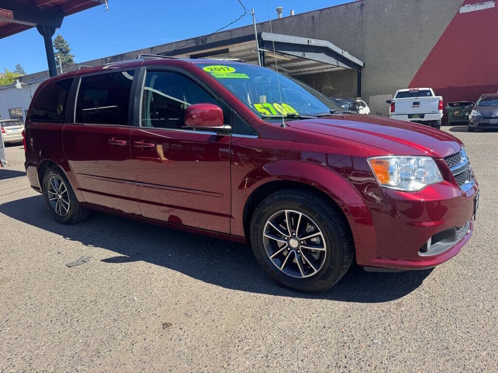 2017 DODGE Grand Caravan