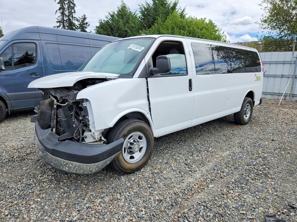 2015 CHEVROLET Express