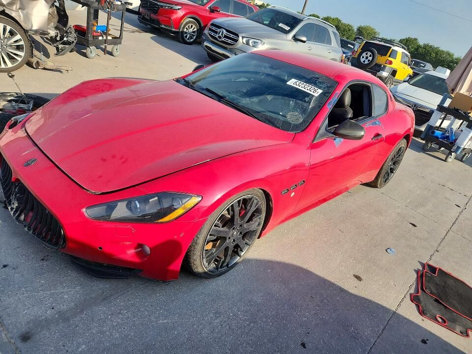 2012 MASERATI Granturismo
