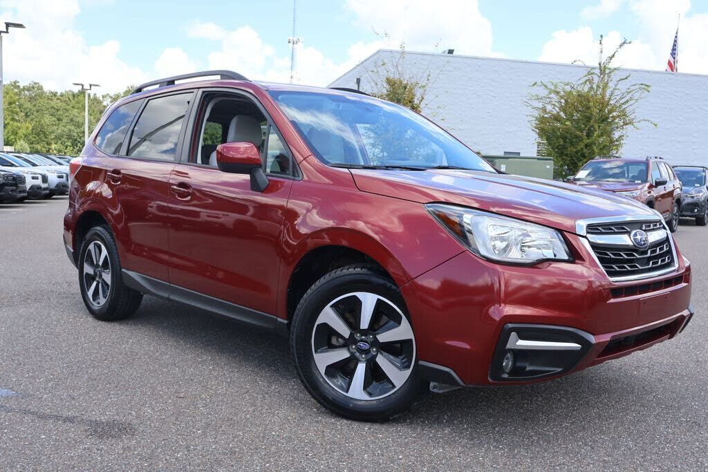 2018 SUBARU Forester