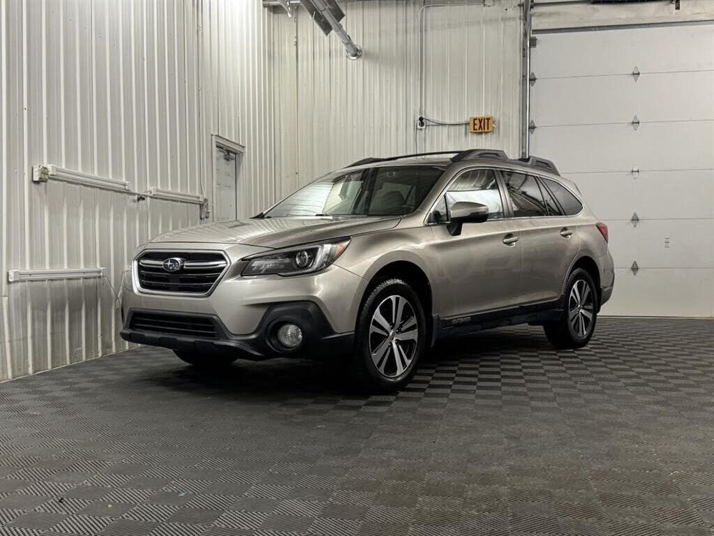 2019 SUBARU Outback