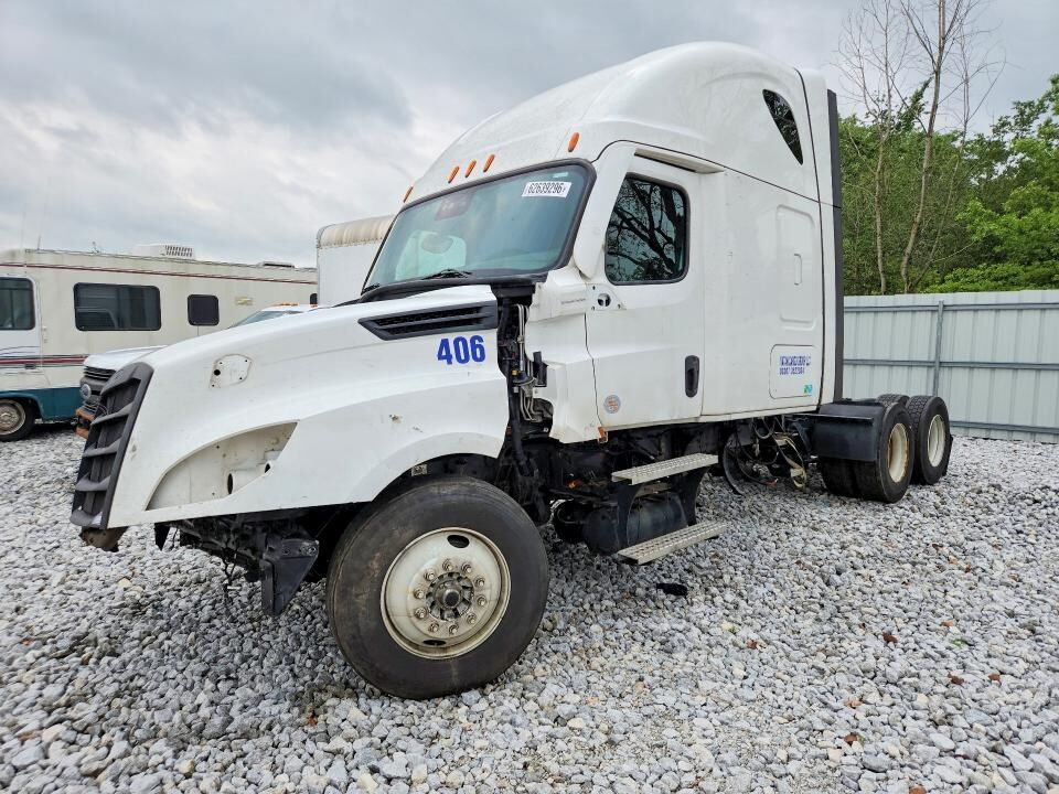 2020 FREIGHTLINER New Cascadia 126" Sleepercab