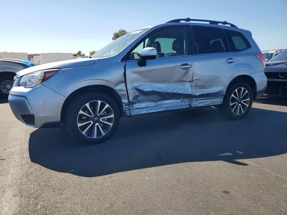 2017 SUBARU Forester
