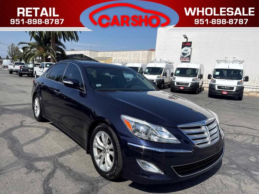 2012 HYUNDAI Genesis