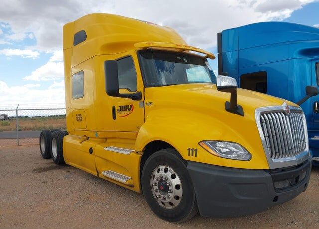 2020 INTERNATIONAL LT625