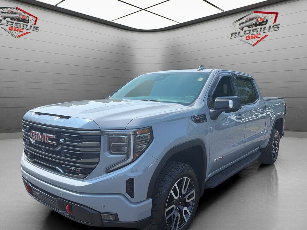 2024 GMC Sierra
