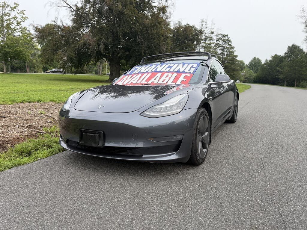 2019 TESLA Model 3