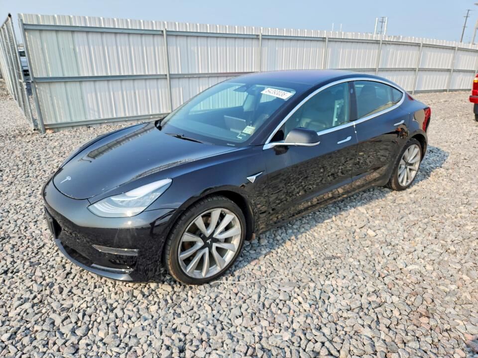 2018 TESLA Model 3