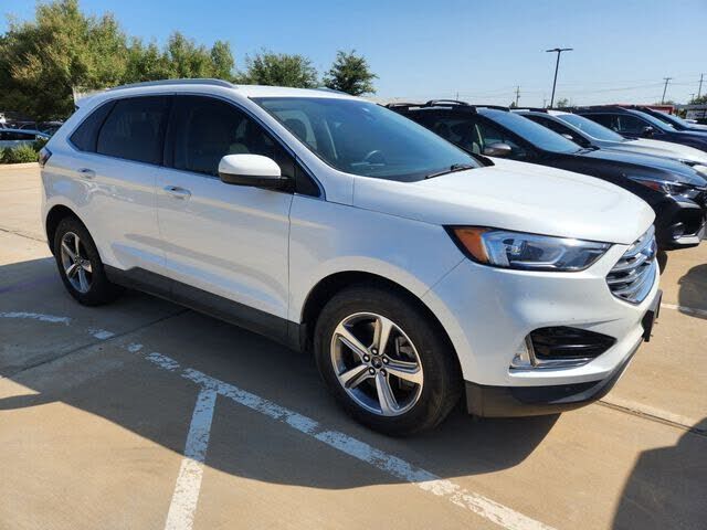2022 FORD Edge