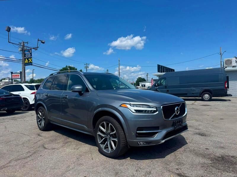 2019 VOLVO XC90