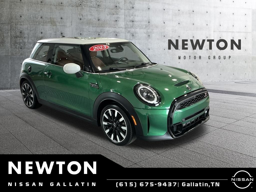 2023 MINI Hardtop