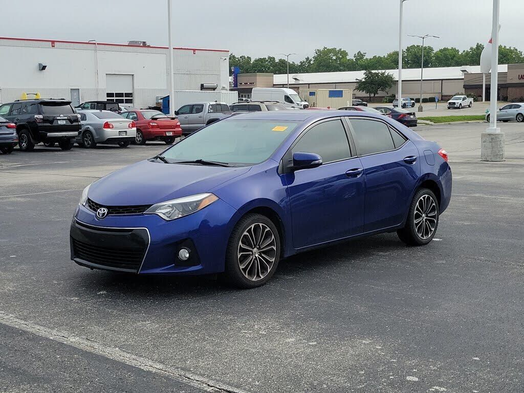 2014 TOYOTA Corolla
