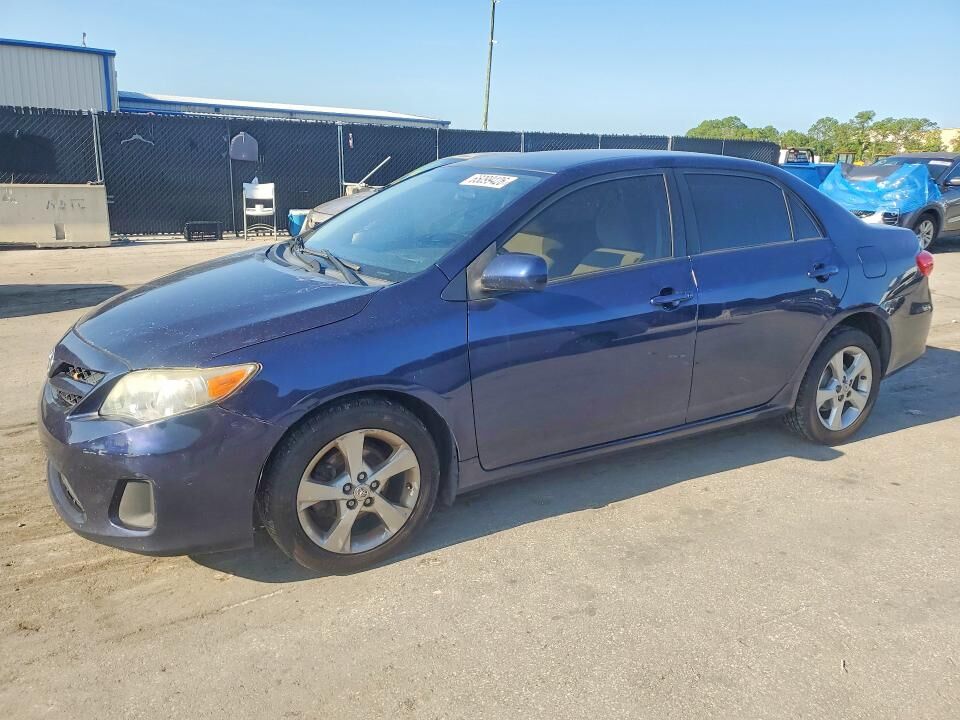2011 TOYOTA Corolla
