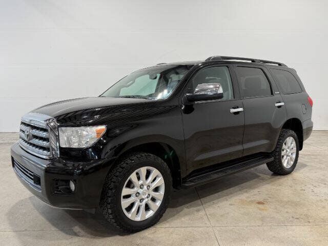 2014 TOYOTA Sequoia