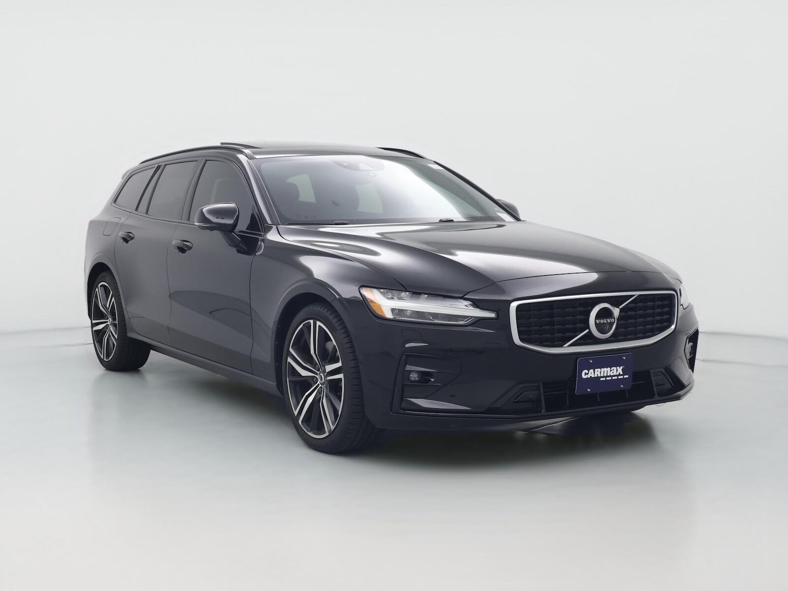 2020 VOLVO V60