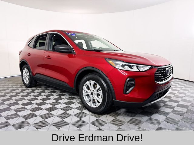 2023 FORD Escape