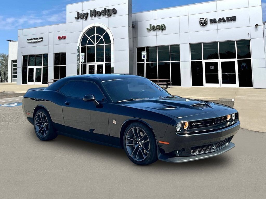 2023 DODGE Challenger
