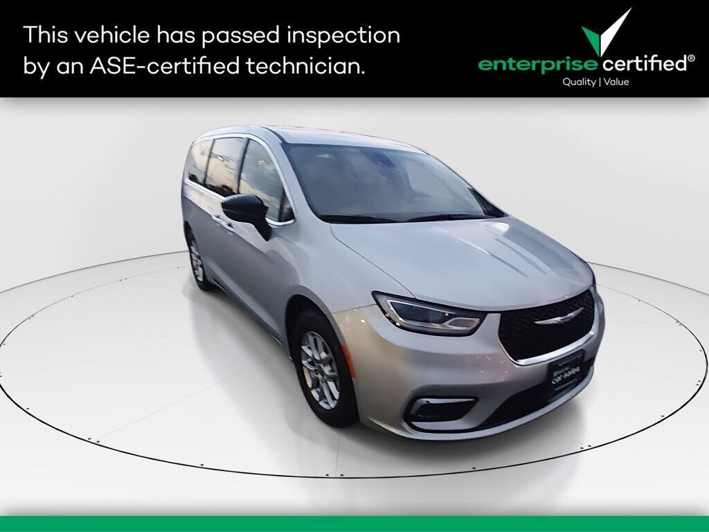 2024 CHRYSLER Pacifica