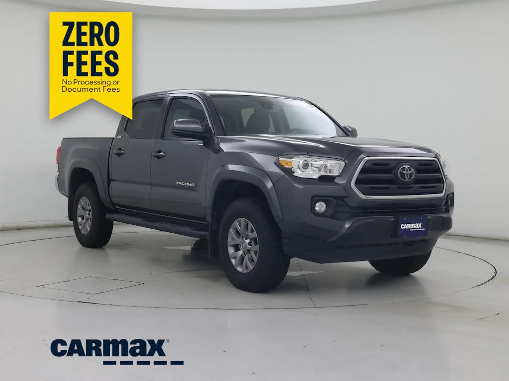 2019 TOYOTA Tacoma