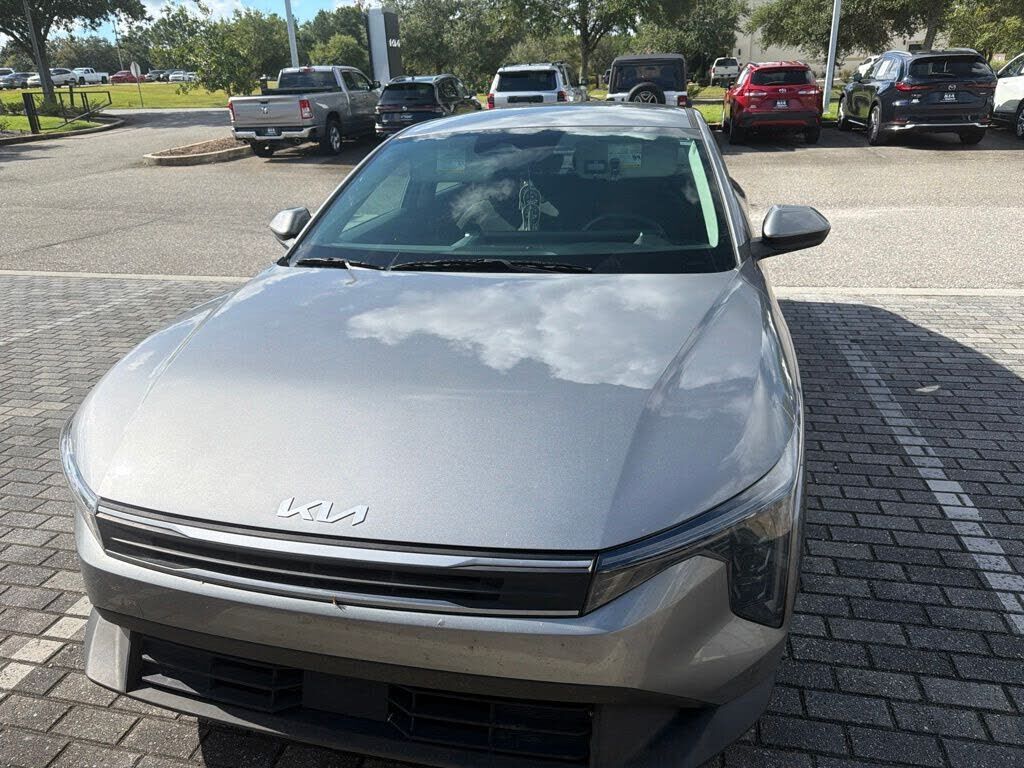 2025 KIA K4