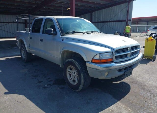 2004 DODGE Dakota