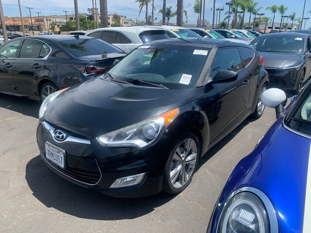 2016 HYUNDAI Veloster