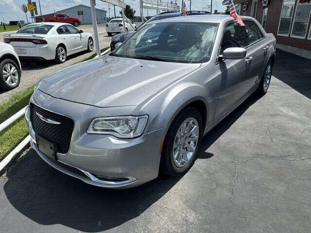 2015 CHRYSLER 300