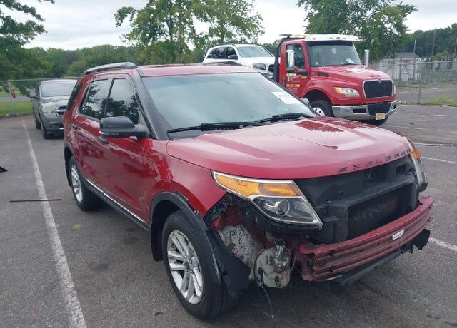 2014 FORD Explorer