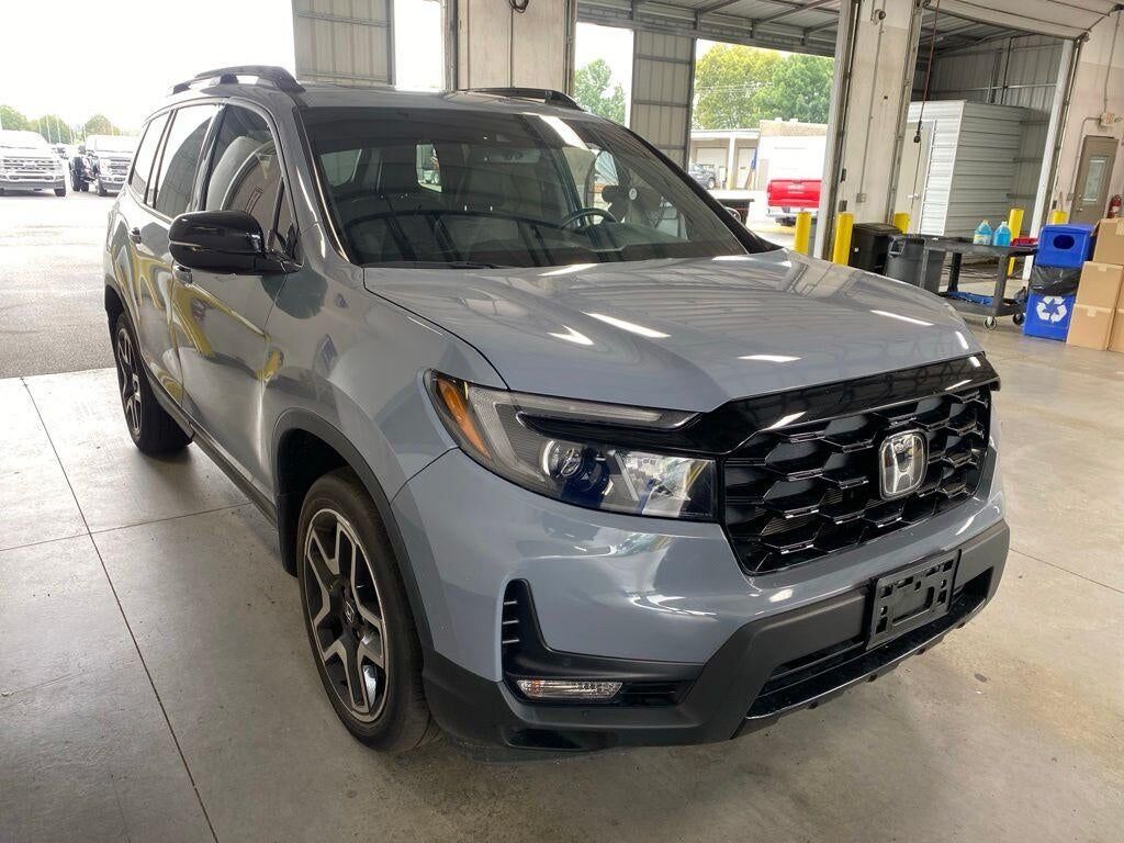 2023 HONDA Passport