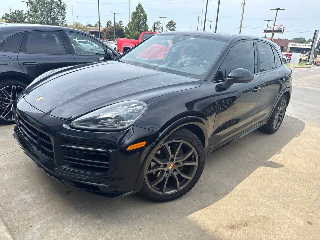 2019 PORSCHE Cayenne
