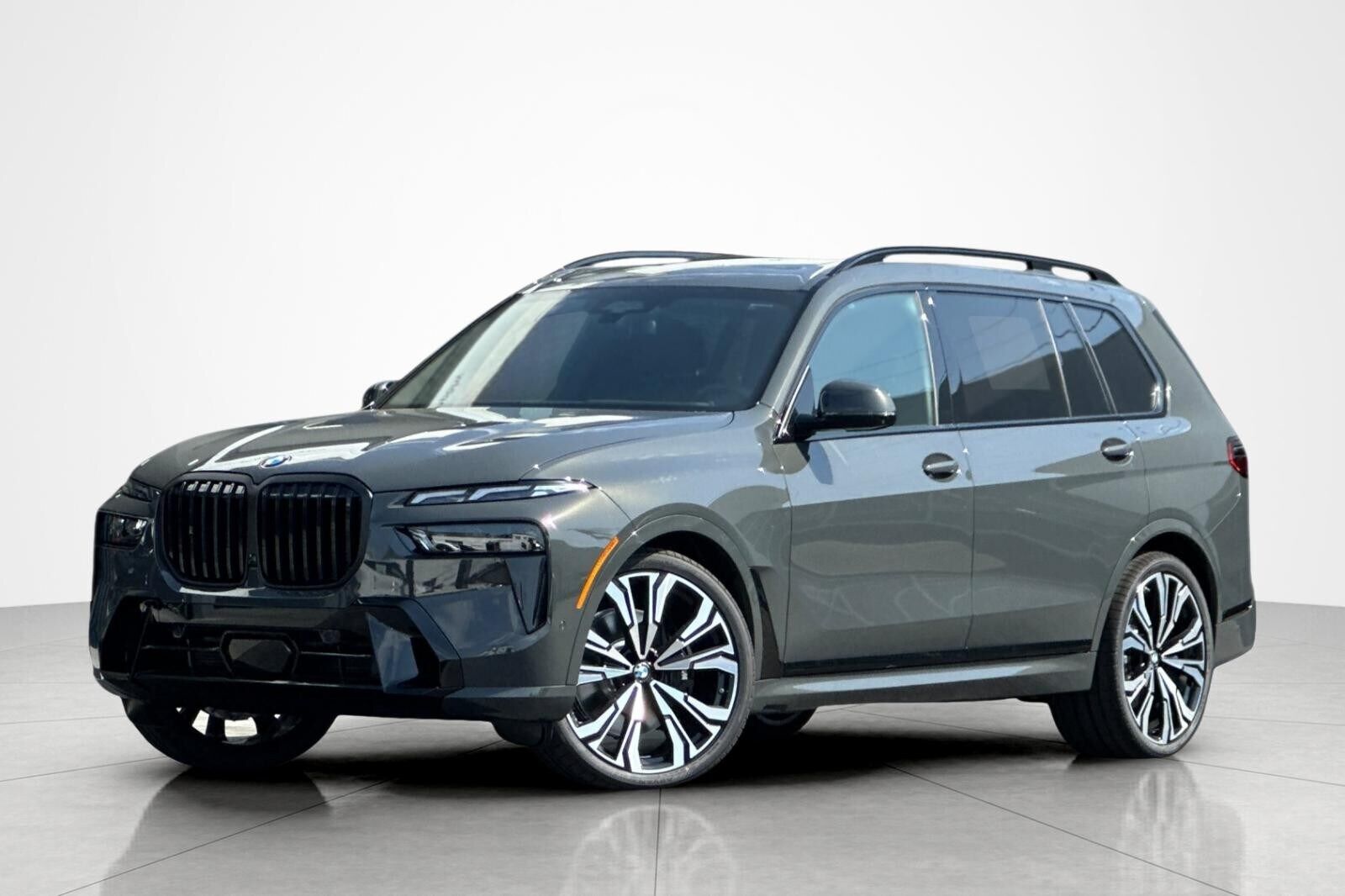 2027 BMW X7