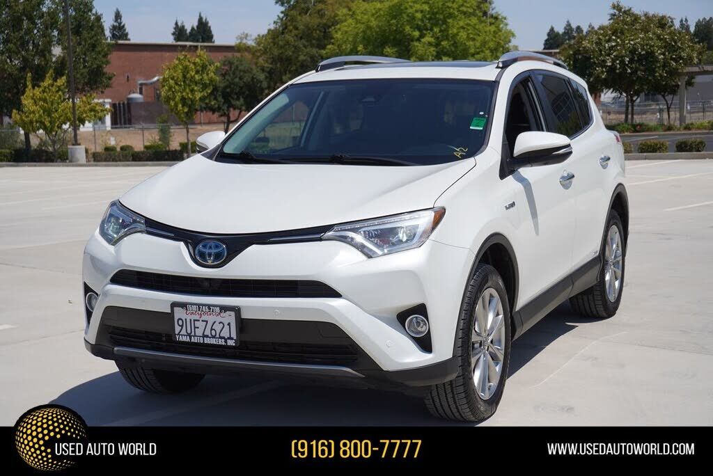 2017 TOYOTA RAV4