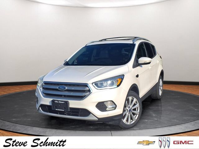 2017 FORD Escape