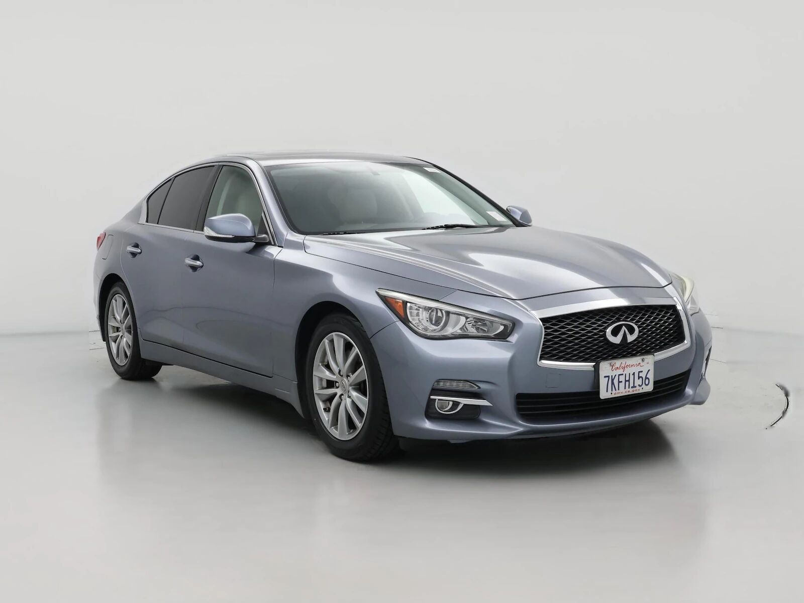2015 INFINITI Q50