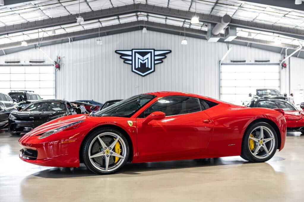 2010 FERRARI 458 Italia