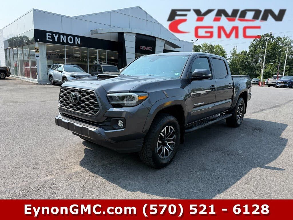 2022 TOYOTA Tacoma