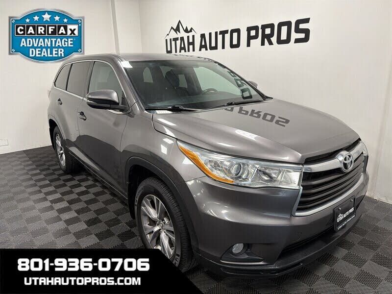 2014 TOYOTA Highlander